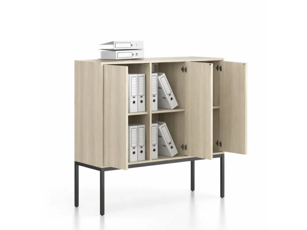 Kancelářská skříň FRAME, nízká, černá podnož, 3x dveře, 1299 x 450 x 1331 mm, PUSH-lock, dub přírodní Omezená Nabídka