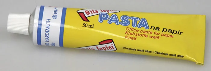 Bílá lepicí pasta-50 ml Cenově Výhodný
